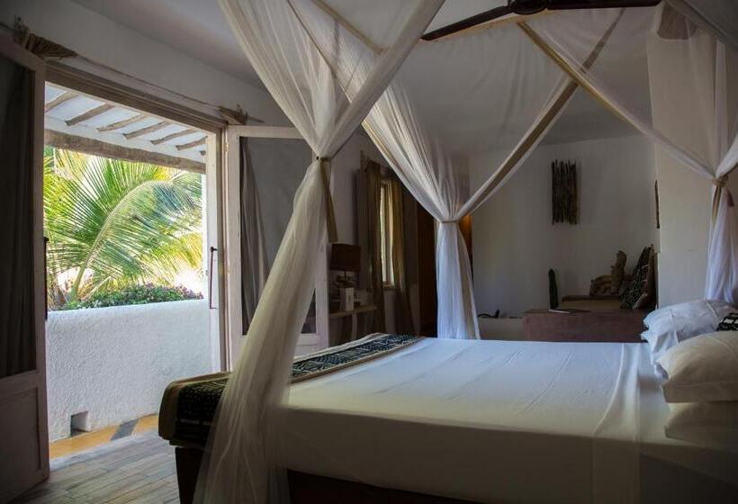 ホテル Uzuri Boutique