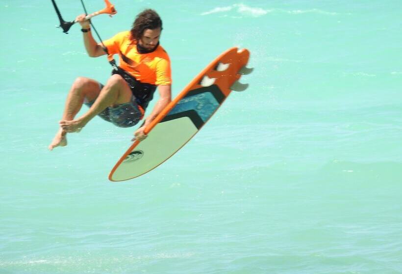 ホテル Uzuri Boutique