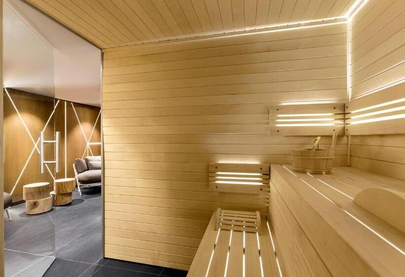 ホテル White 1921 Courchevel