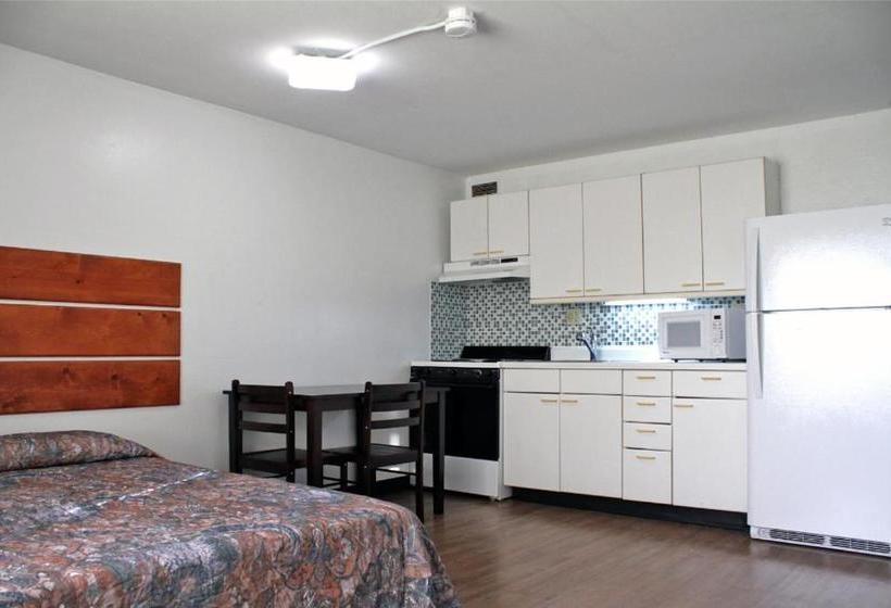 Mai'ana Airport Plaza