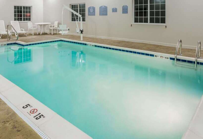 Microtel Inn & Suites By Wyndham Altoona