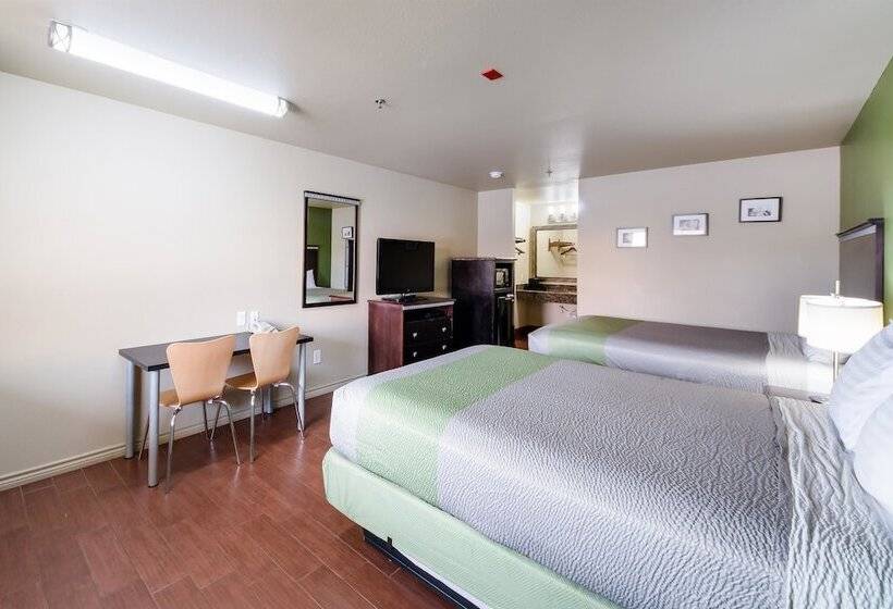 מוטל Eagle Ford Inn