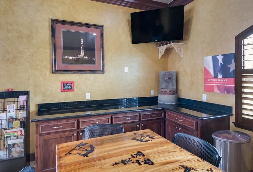 מוטל Eagle Ford Inn