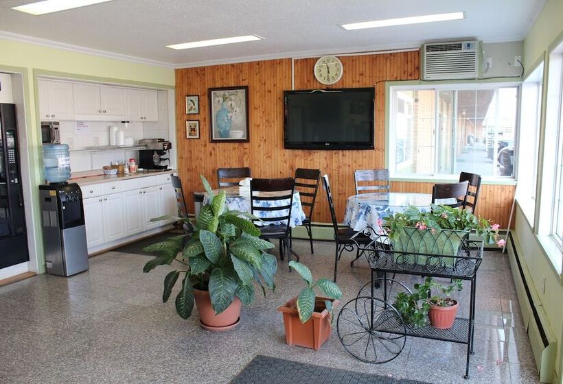 فندق على الطريق Silver Crest Lodge