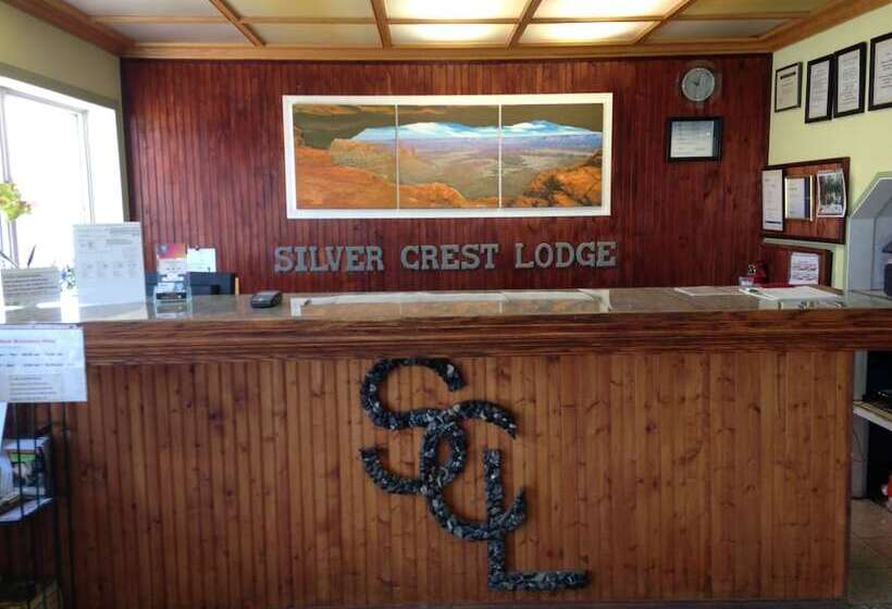 מוטל Silver Crest Lodge