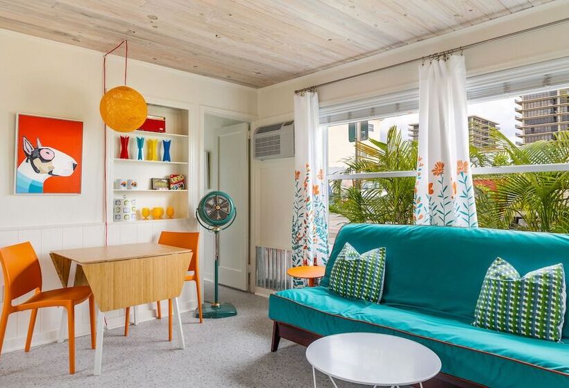 מוטל Sunset Inn And Cottages