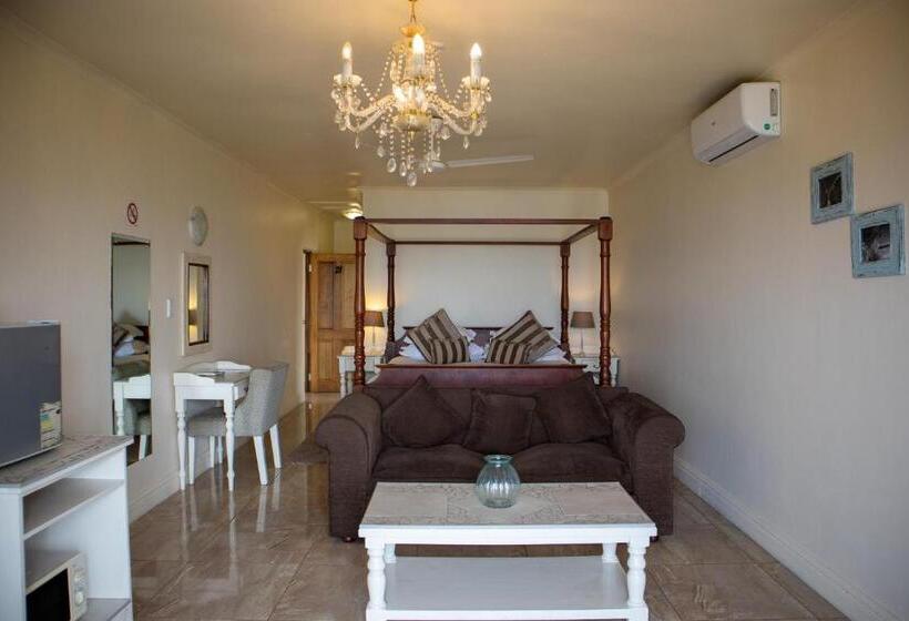 פנסיון 305 Guest House