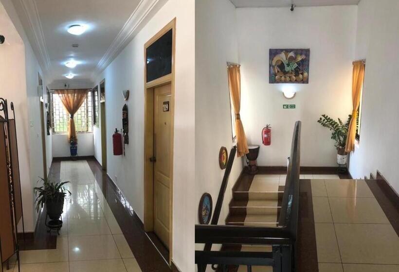 پانسیون Asantewaa Premier