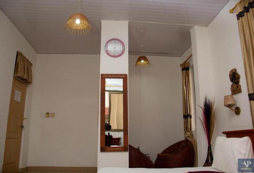 پانسیون Asantewaa Premier