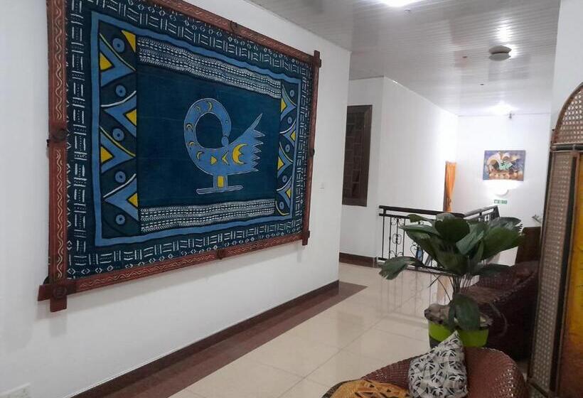 پانسیون Asantewaa Premier