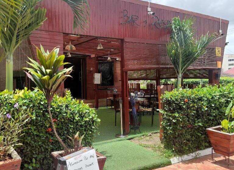 پانسیون Asantewaa Premier