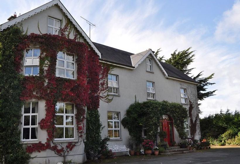 مبيت وإفطار Ballinahoun House