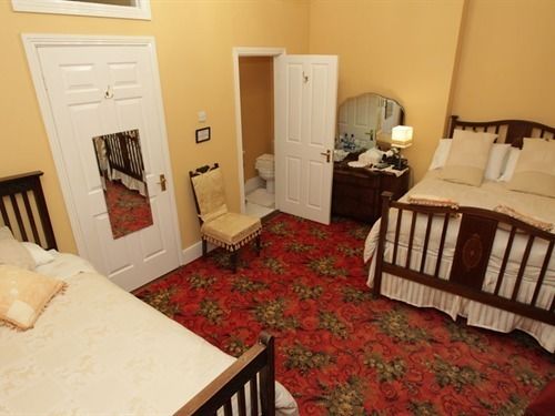 مبيت وإفطار Ballinahoun House