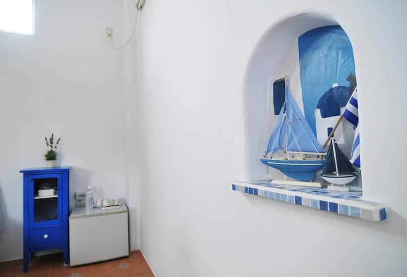 پانسیون Greek Frontier Villa