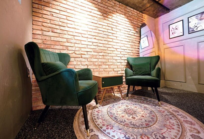 Pensão Hi There Design Guesthouse