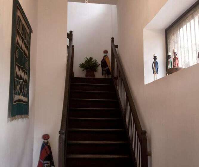 膳宿费 Hiliki House