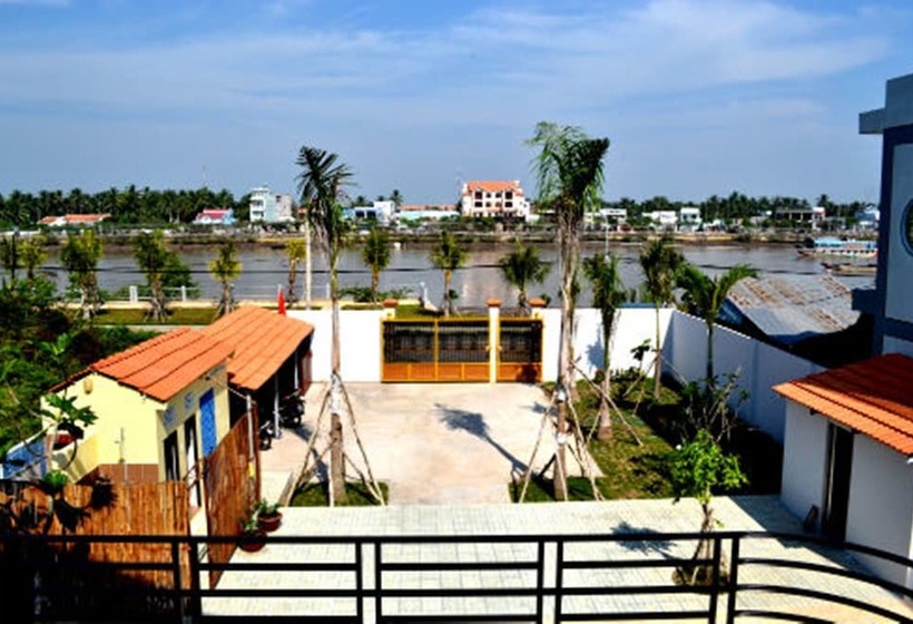 پانسیون Oasis