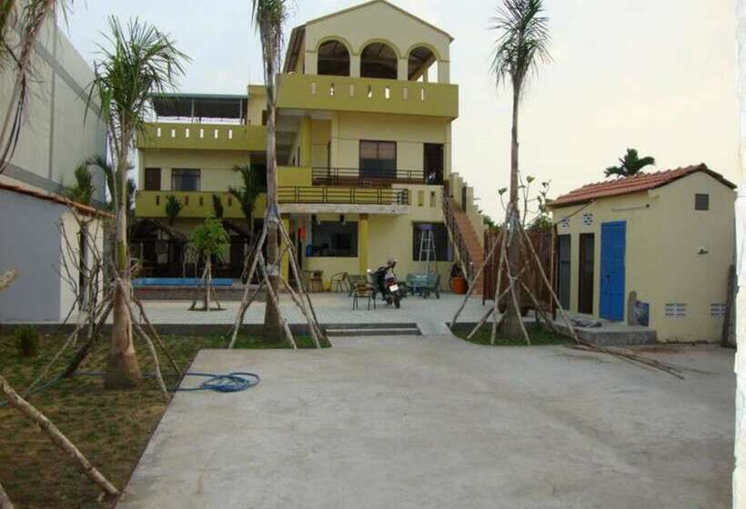 پانسیون Oasis