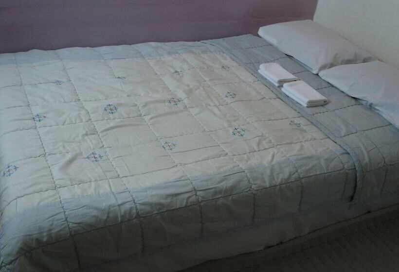 Пансион Oxbloodk