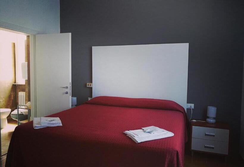 פנסיון Piccola Firenze