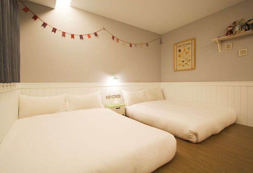 پانسیون Ra Guesthouse