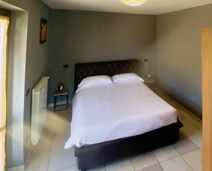 بنسيون Vela Di Soleville Camere Con E Senza Vista Lago Con Ristorante & Pizzeria