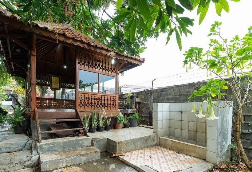 Reddoorz Hostel @ Dago 2