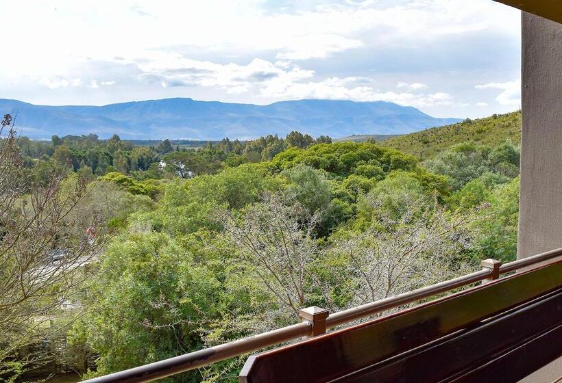 Stonehill River Lodge
