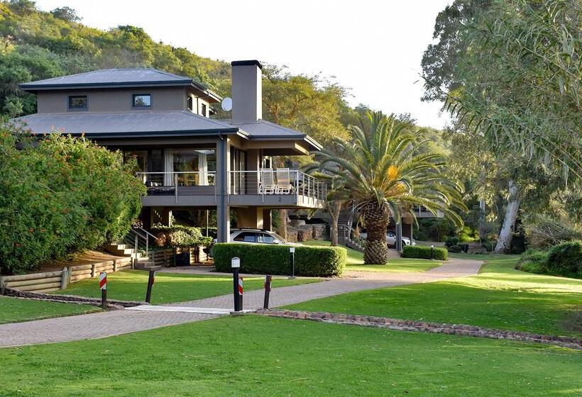 Stonehill River Lodge