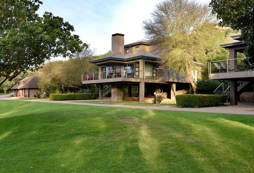 Stonehill River Lodge