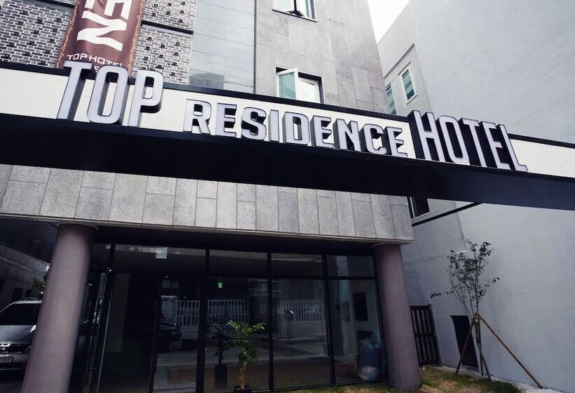 Top Hotel & Residence