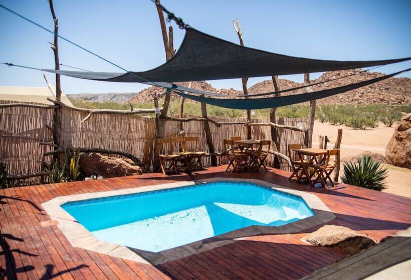 Hotel Twyfelfontein Adventure Camp