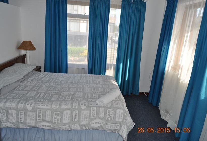 旅馆 Backpacker Apartments