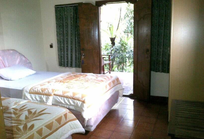 צימר Adus Beach Inn