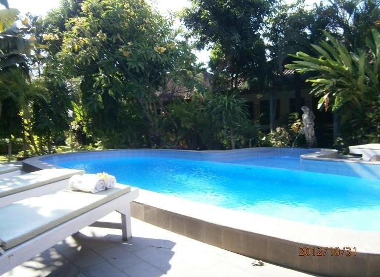 צימר Adus Beach Inn