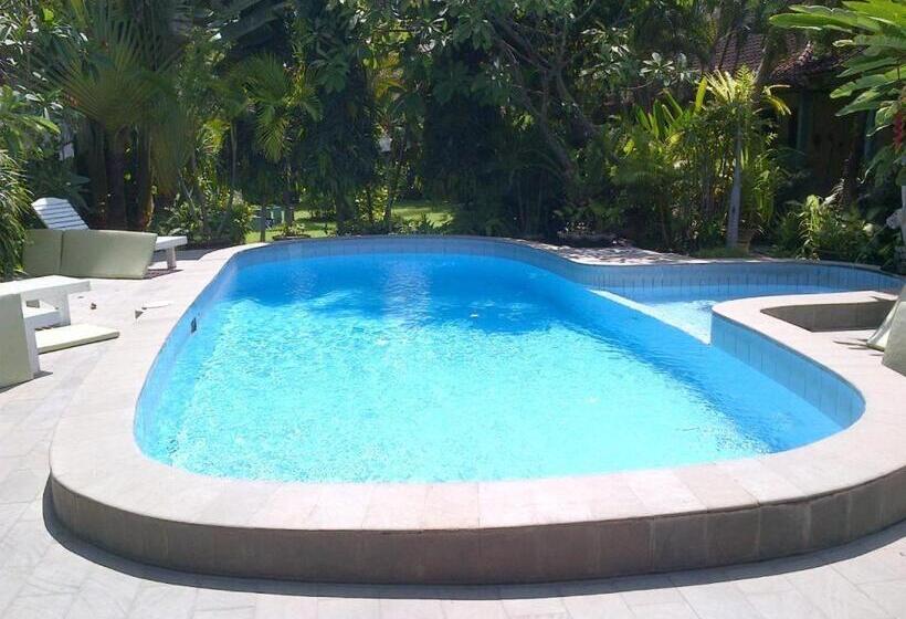 צימר Adus Beach Inn