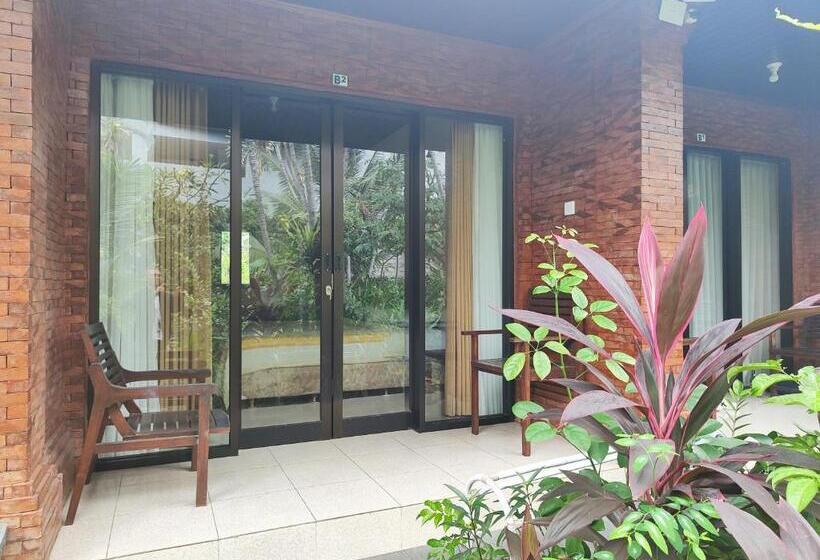 צימר Adus Beach Inn