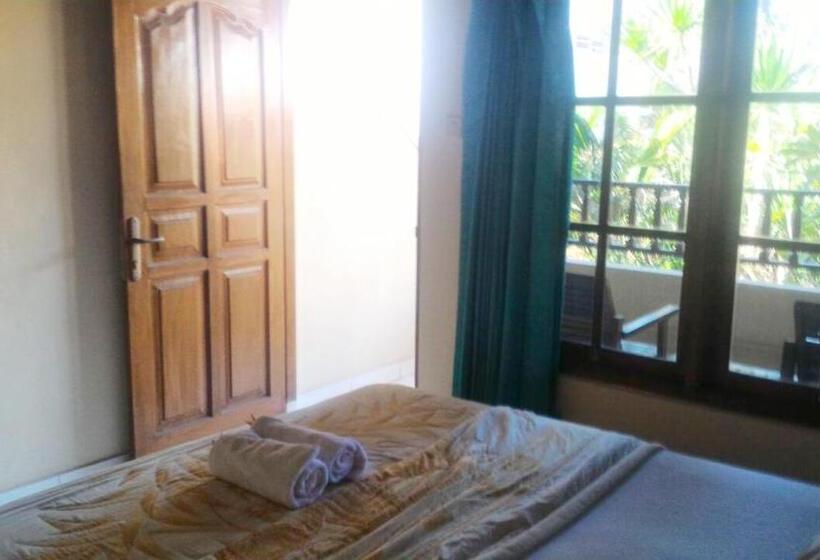 צימר Adus Beach Inn