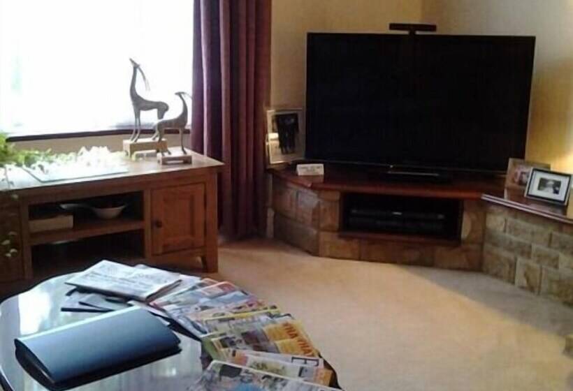 住宿加早餐 Blue Waters Lodge