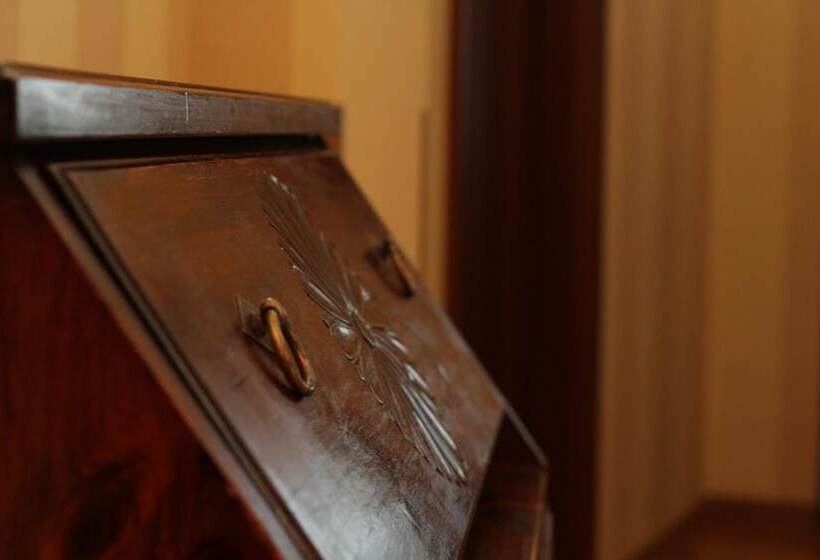 Bed and Breakfast Bologna Center Town