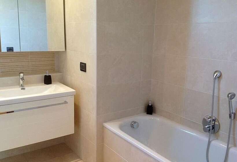 Bed and Breakfast Bologna Center Town