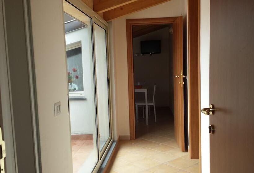 ベッドアンドブレックファースト Da Rosa