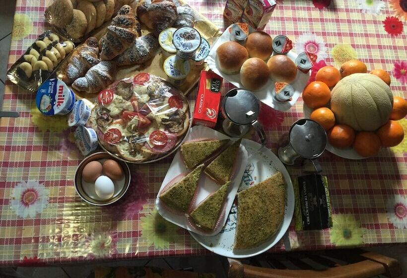 ベッドアンドブレックファースト Da Rosa