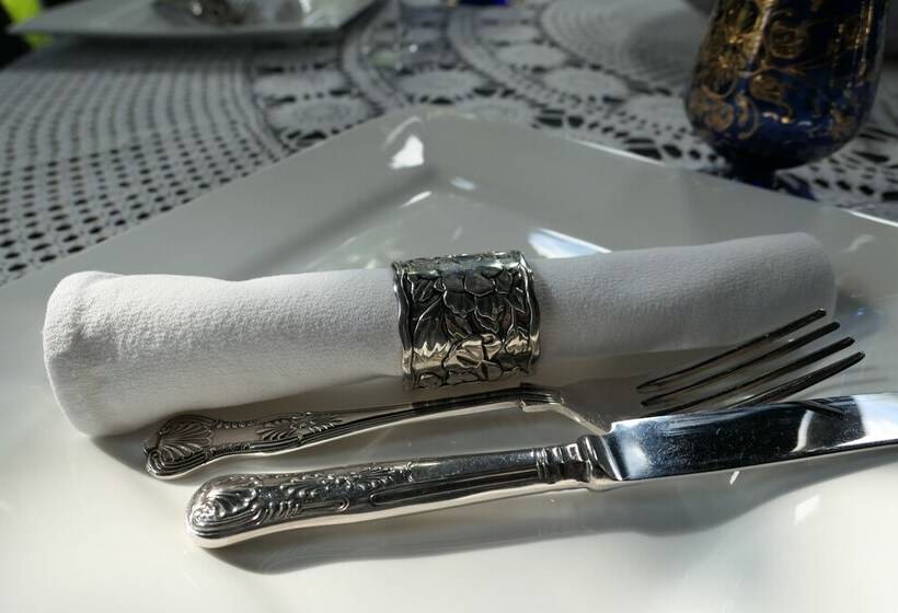 مبيت وإفطار The Retreat At Froog Moore Park