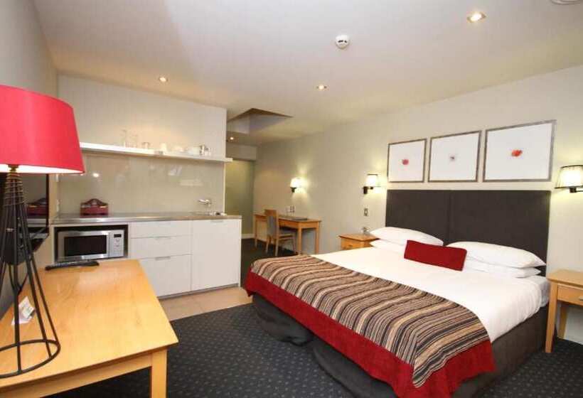 Bentleys Motor Inn