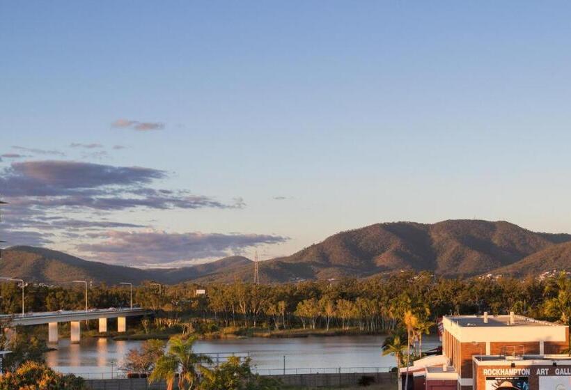 Cbd Executive Apartments