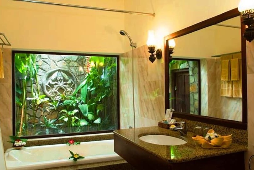 Cham Villas Boutique Luxury Resort