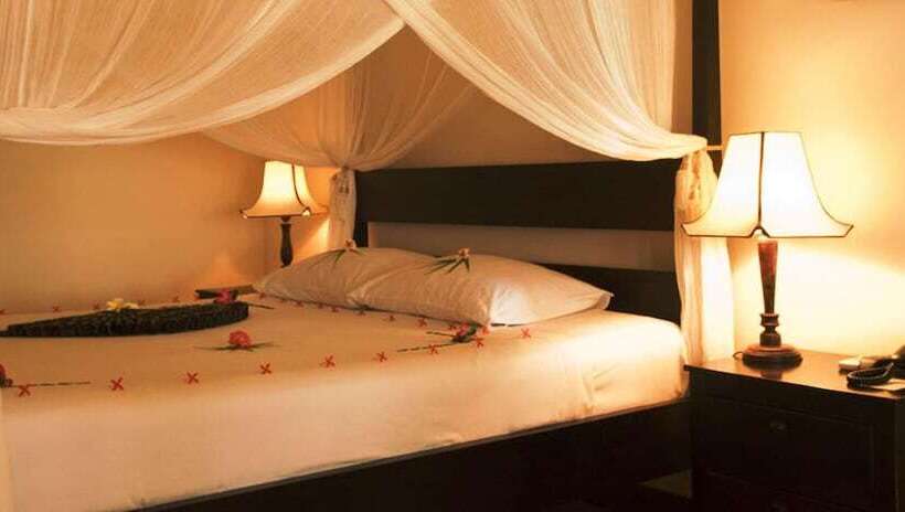 Cham Villas Boutique Luxury Resort