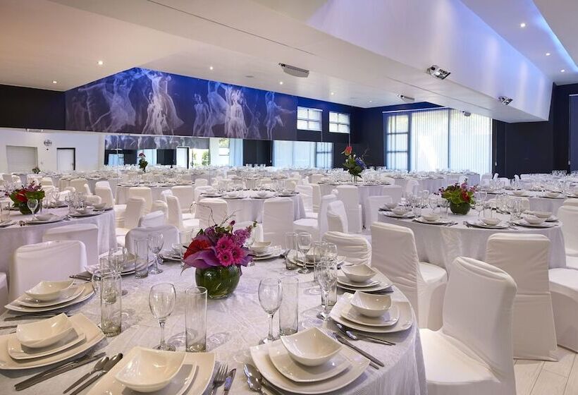 Dynasty Forest Sandown Serviced Apartments & Self Catering