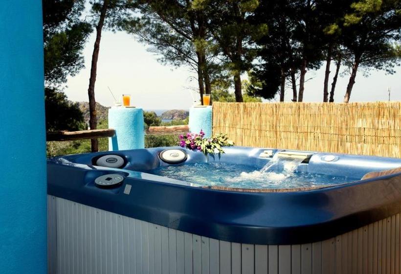 Holiday Eolie Village